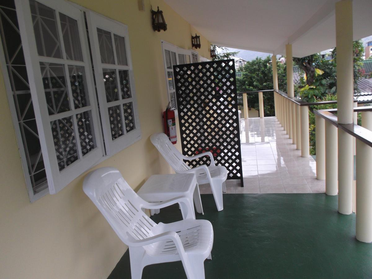 Mali Garden Resort Patong Exterior foto