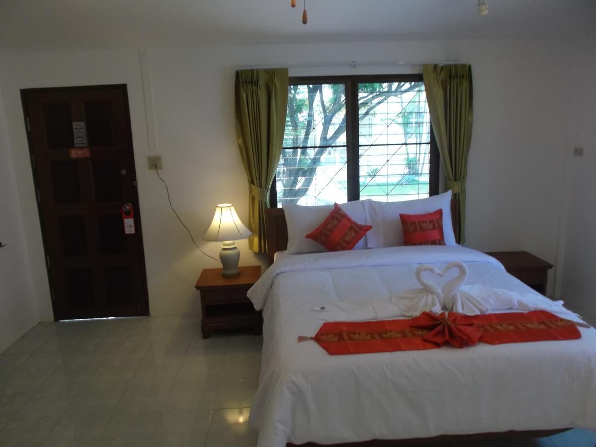 Mali Garden Resort Patong Exterior foto